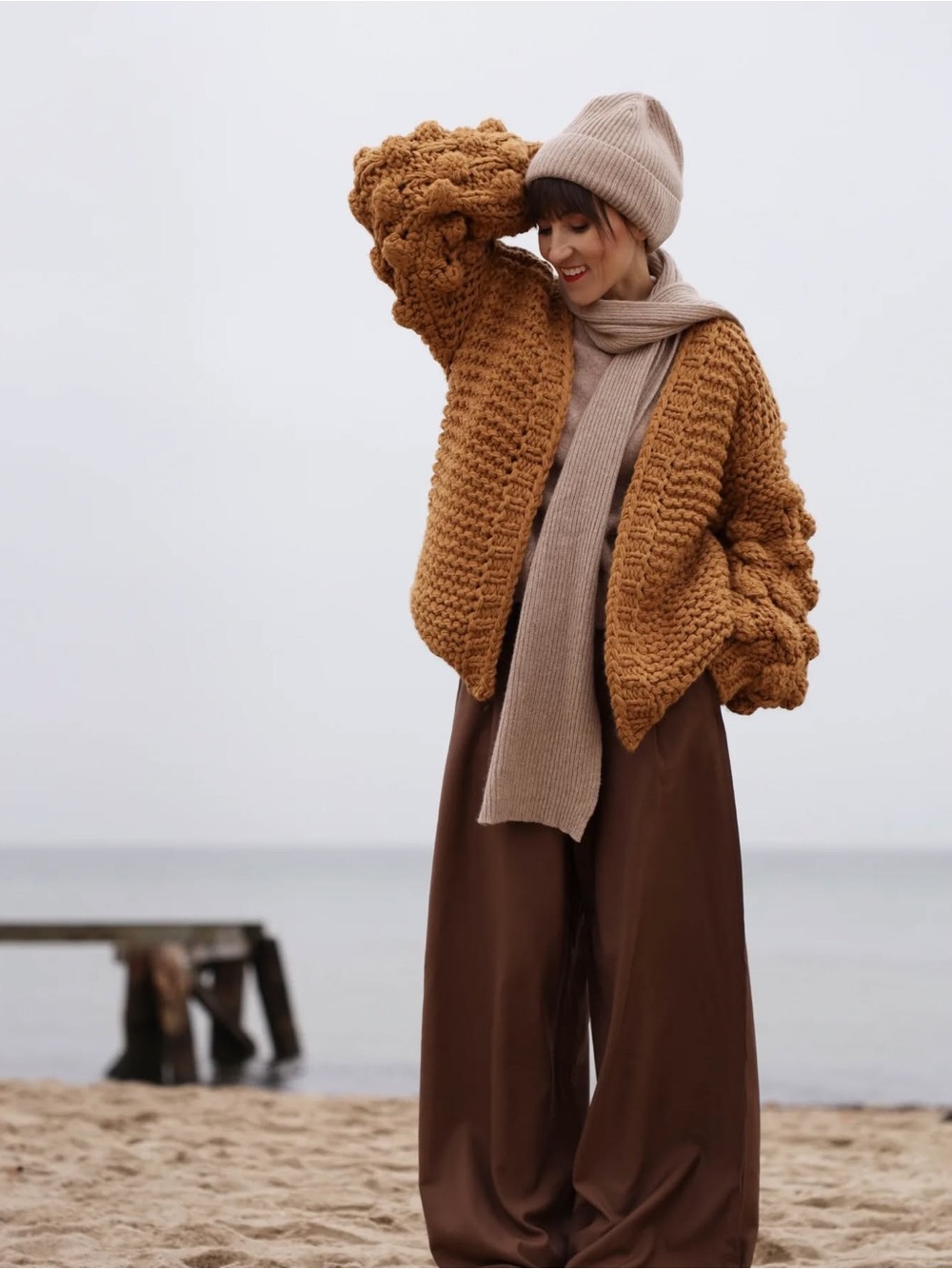NWT Chicwish Chunky Bubble Sleeve Cardigan in Camel. No Tag Sz. Fits like M